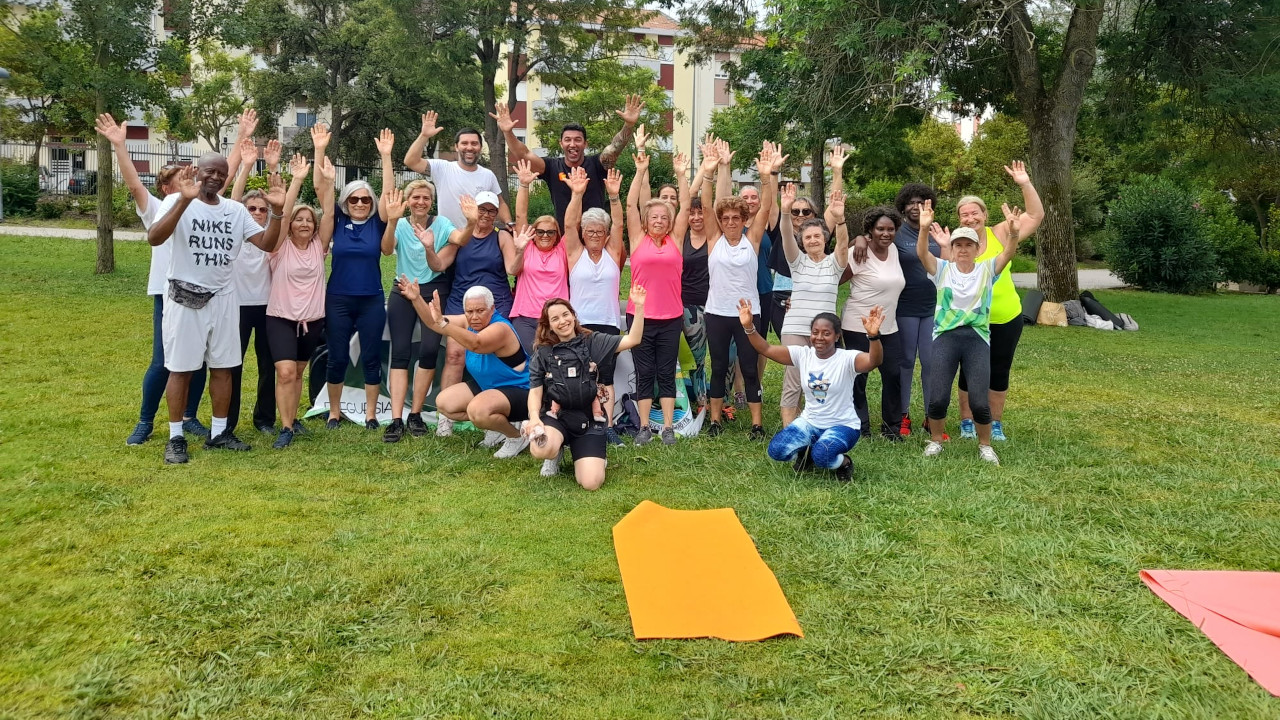 Parque Municipal recebeu aula de ginástica sénior