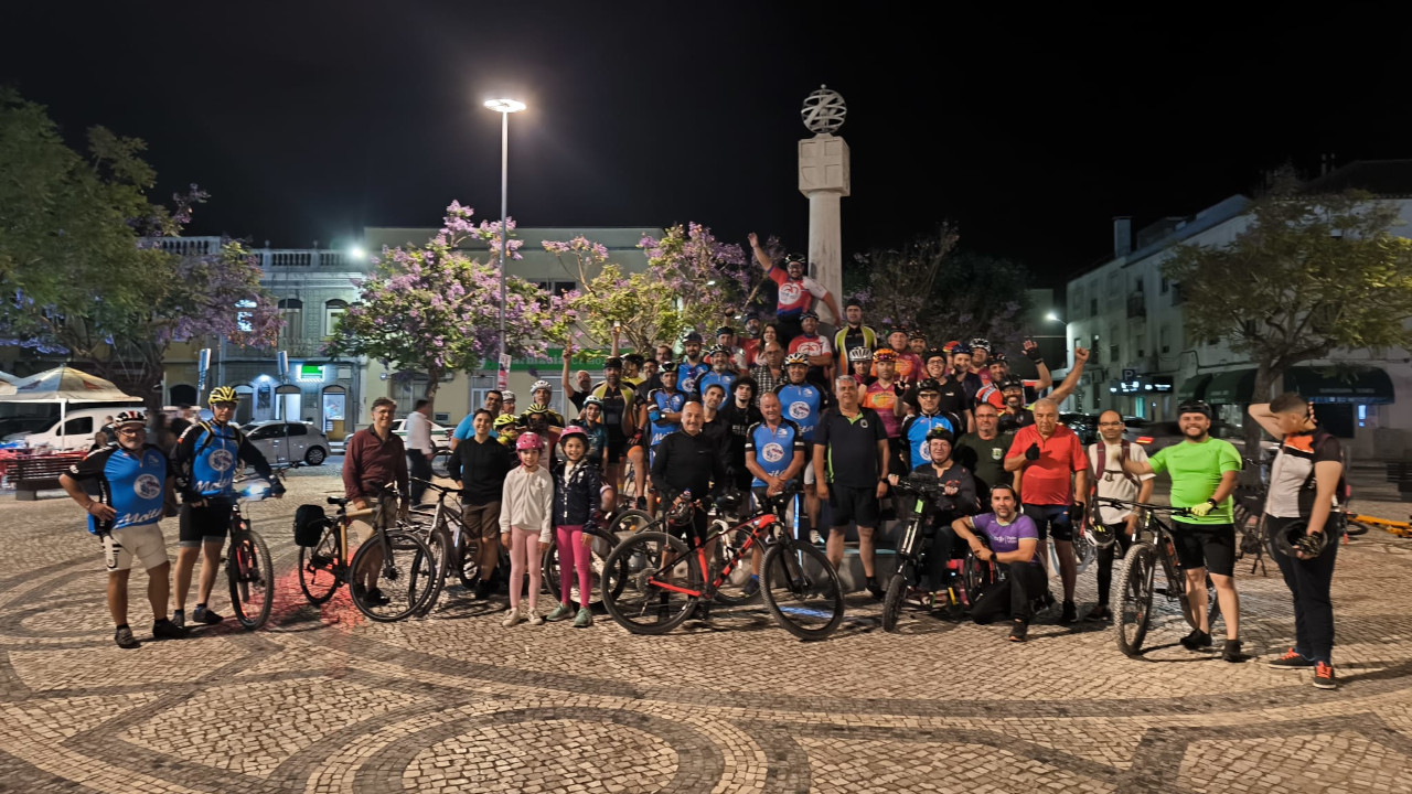 3.º Passeio Noturno em Bicicleta