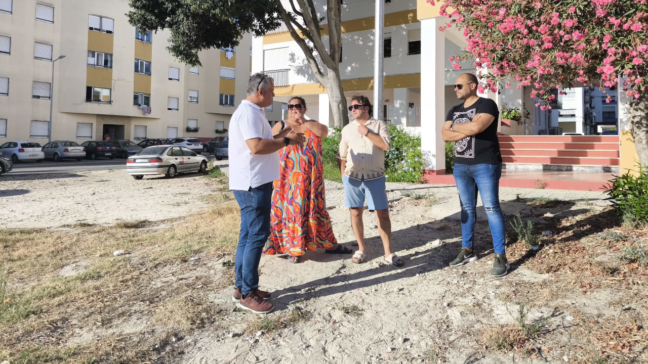 Junta de Freguesia reune com Associação de Moradores da Urbanização de S. Sebastião e Estuário do Tejo