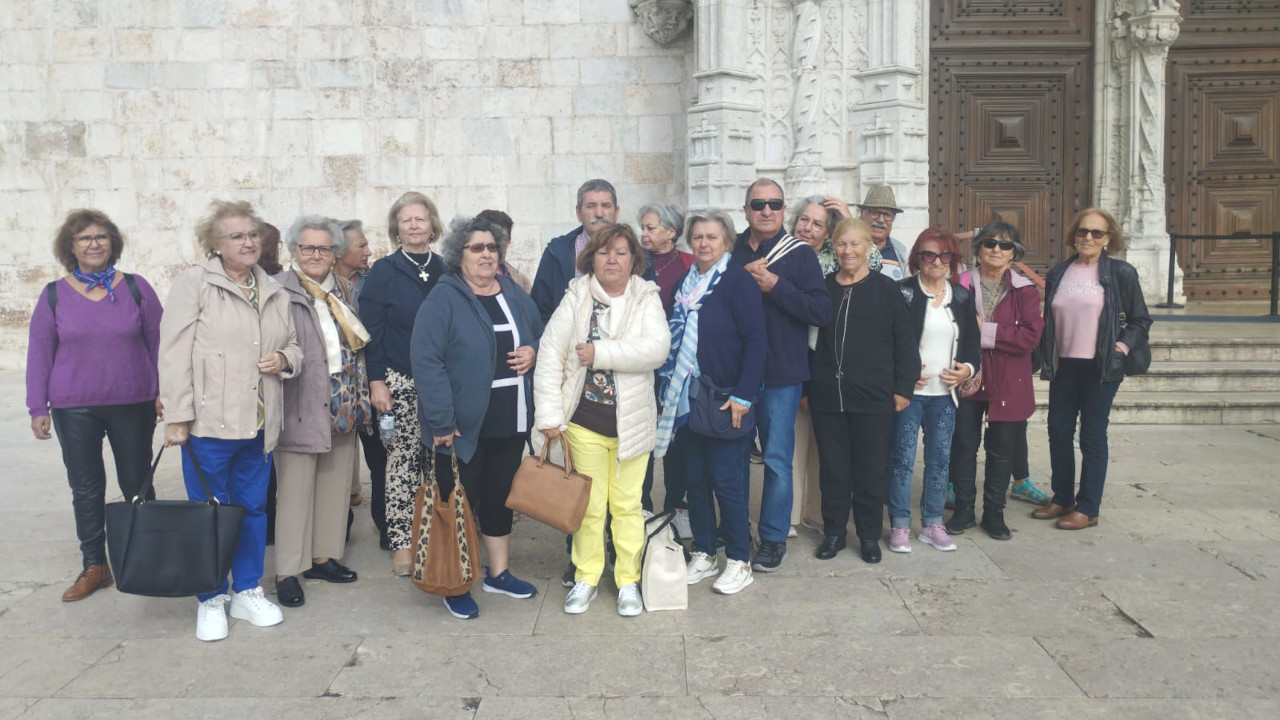 Passeio Sénior aos Jerónimos e Museu dos Coches